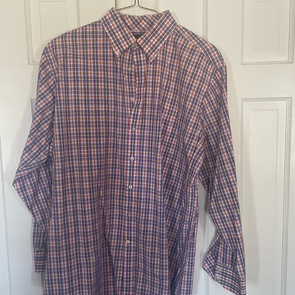 Maker and Company Button Down